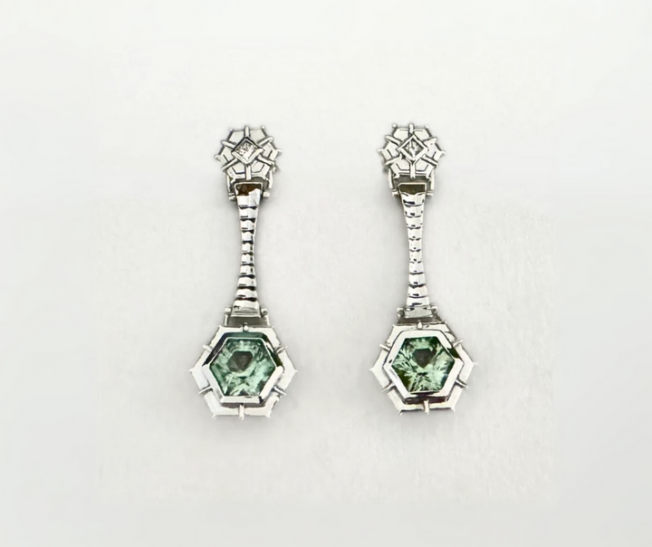 Pair of Palladium White Gold dangle earring with diamonds and Green Tourmaline